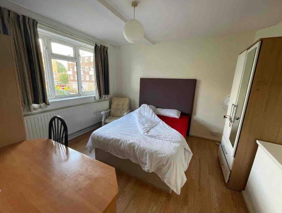 Arbnb Comfy Sleep Guest House Self Catering Private Bedrooms 60 Pound Per Night Per Person London Exteriör bild
