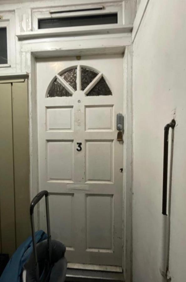 Arbnb Comfy Sleep Guest House Self Catering Private Bedrooms 60 Pound Per Night Per Person London Exteriör bild